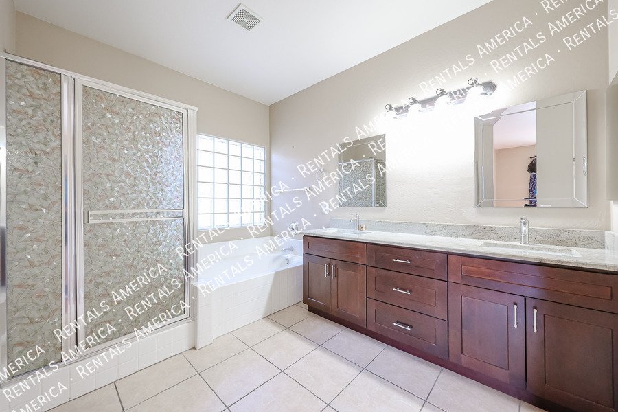 Beautiful 3 Bedroom in Glendale! property image