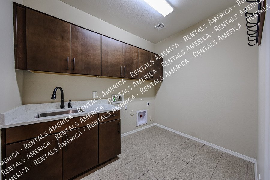 Welcome to this former model 3 bed 3 bath 2 story home. property image