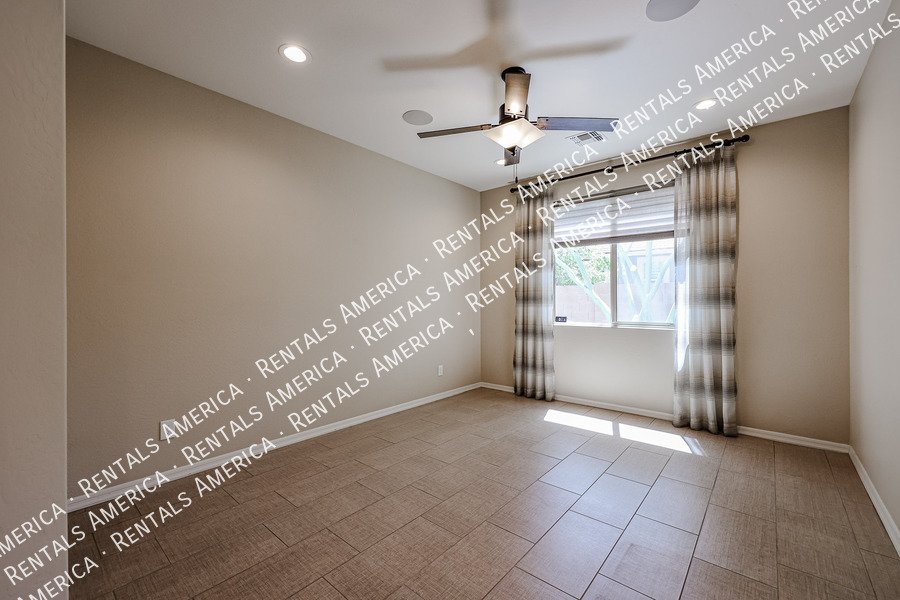 Welcome to this former model 3 bed 3 bath 2 story home. property image