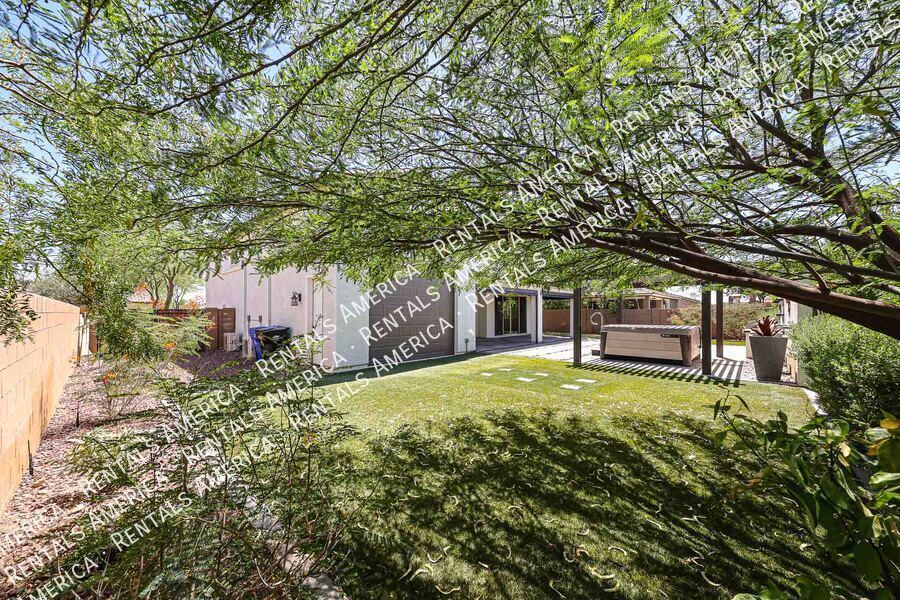 Welcome to this former model 3 bed 3 bath 2 story home. property image