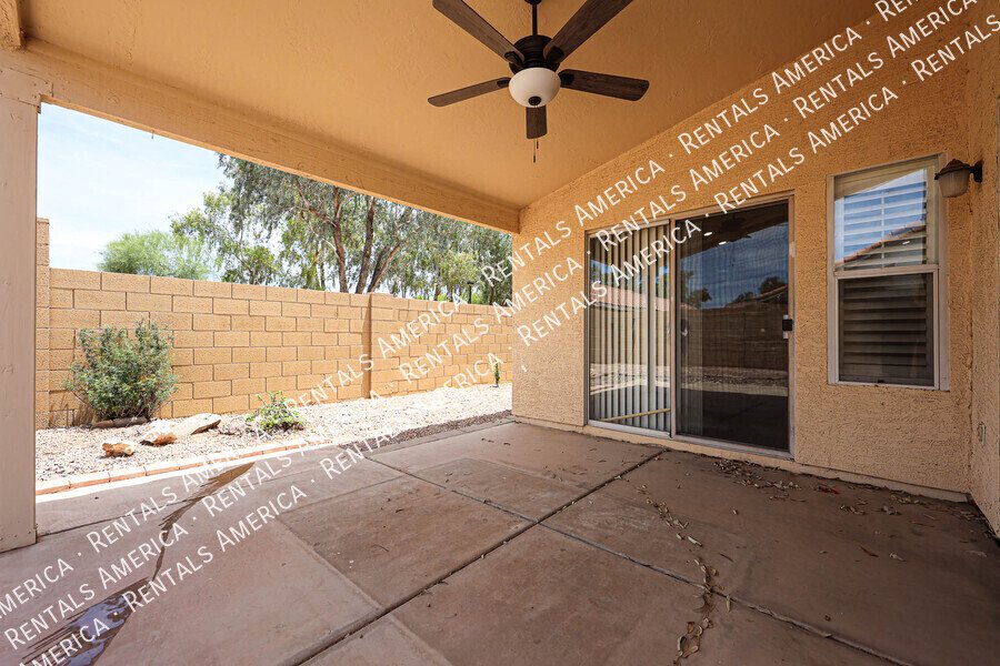 MOVE IN SPECIAL property image