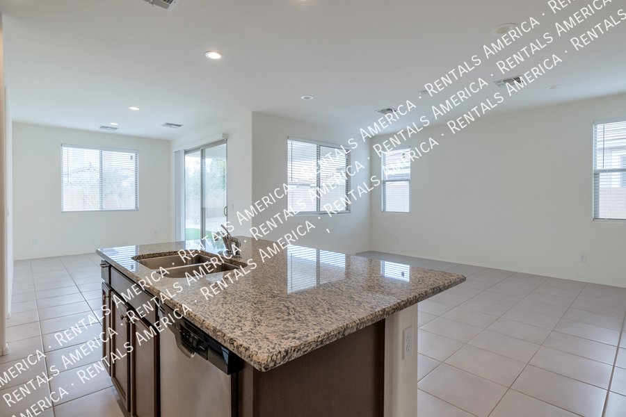 3-bedroom, 2-bathroom home in Retreat at Sycamore Farms property image