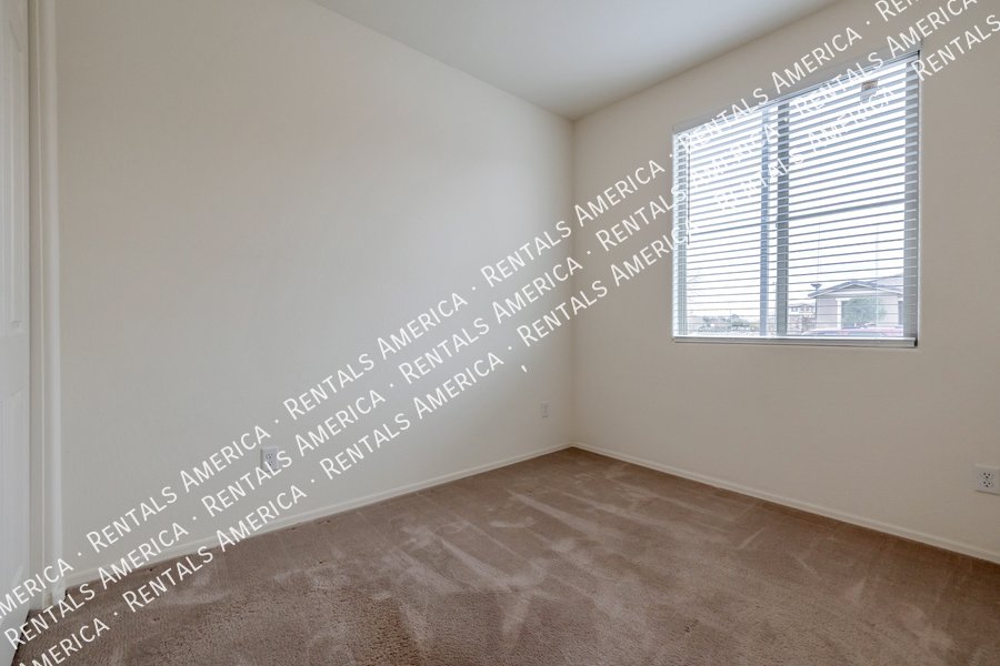 3-bedroom, 2-bathroom home in Retreat at Sycamore Farms property image