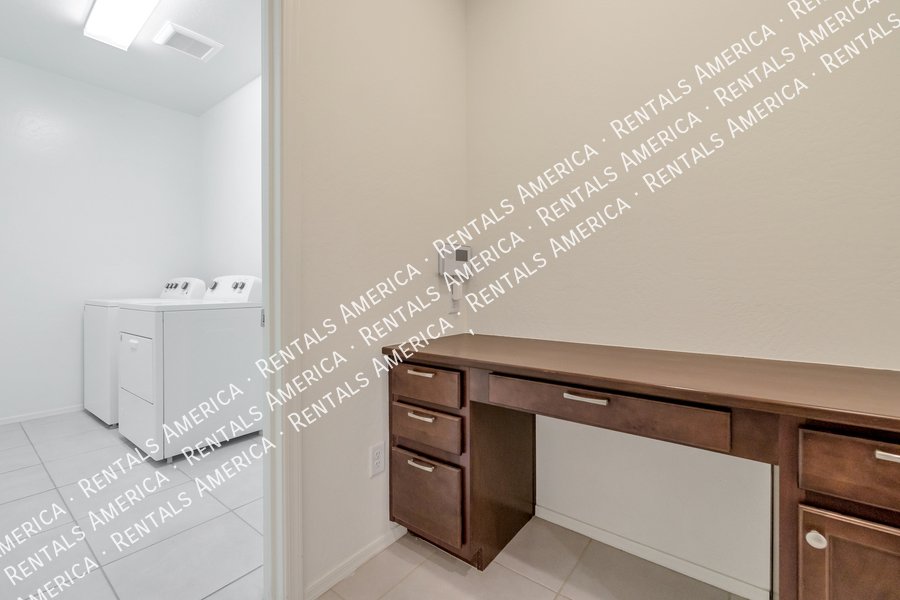3-bedroom, 2-bathroom home in Retreat at Sycamore Farms property image