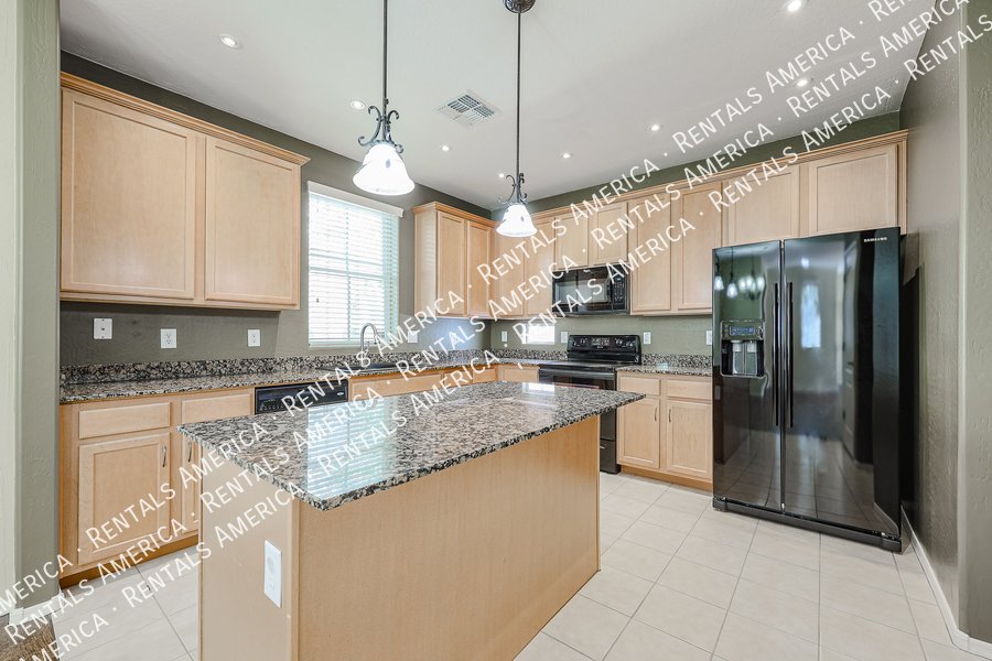 COMING SOON!  Cozy 3-bedroom house in Mesa! property image