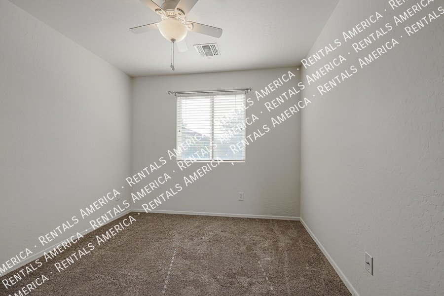 COMING SOON!  Cozy 3-bedroom house in Mesa! property image