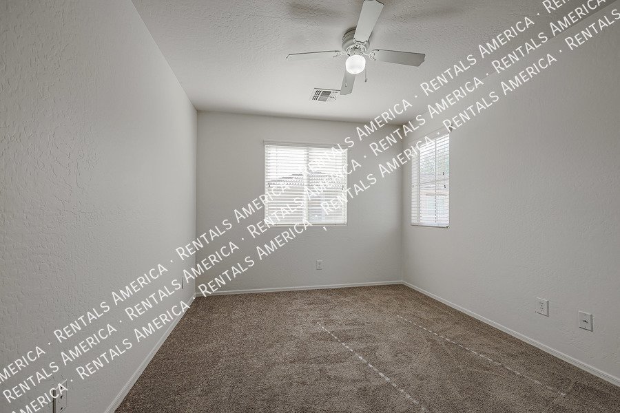 COMING SOON!  Cozy 3-bedroom house in Mesa! property image
