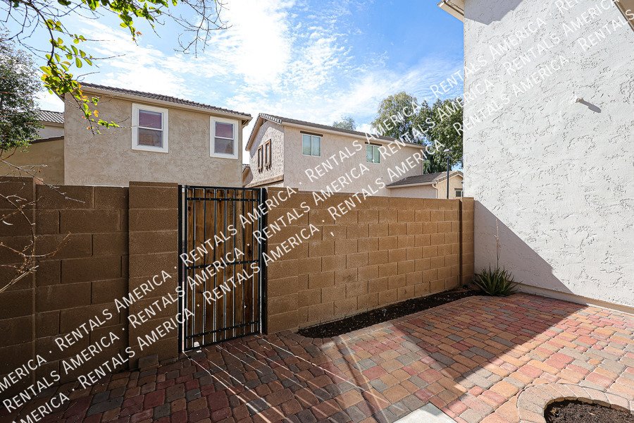 COMING SOON!  Cozy 3-bedroom house in Mesa! property image