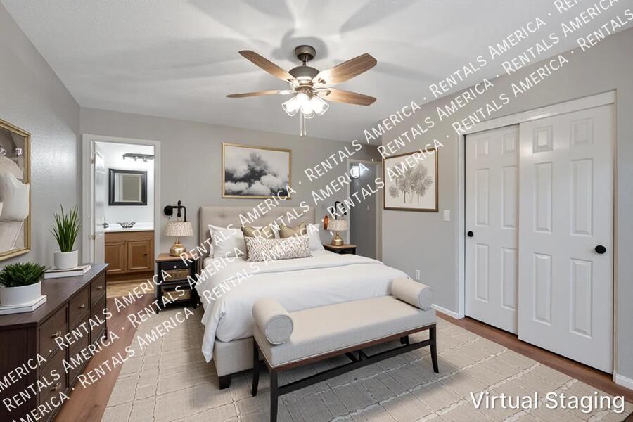 Beautifully Upgraded Open-Concept 3 Bdrm in San Tan Valley! property image