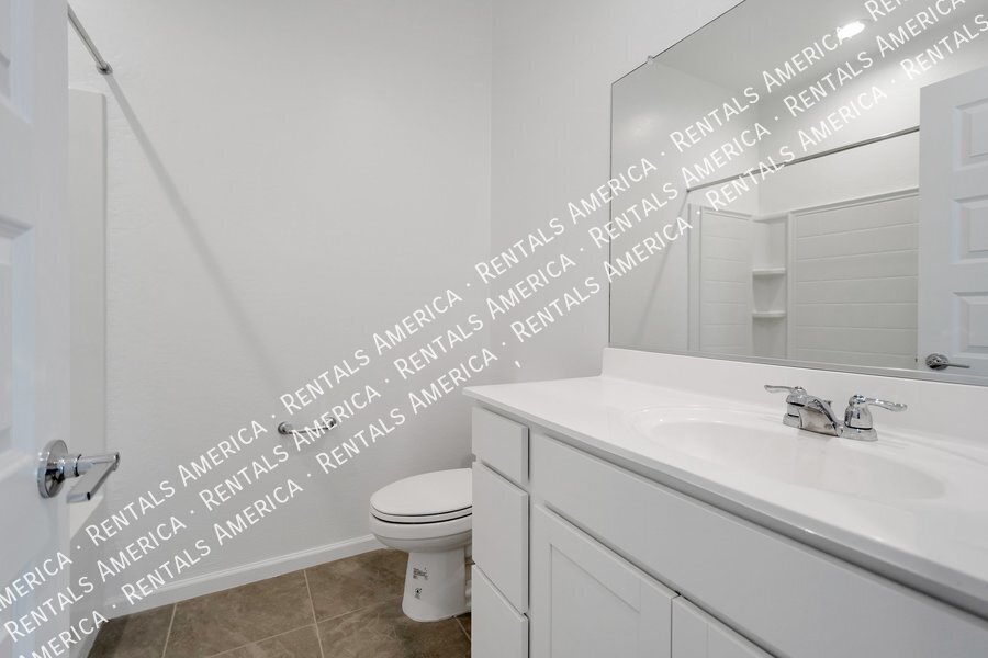 3489 E Ridley Rd property image