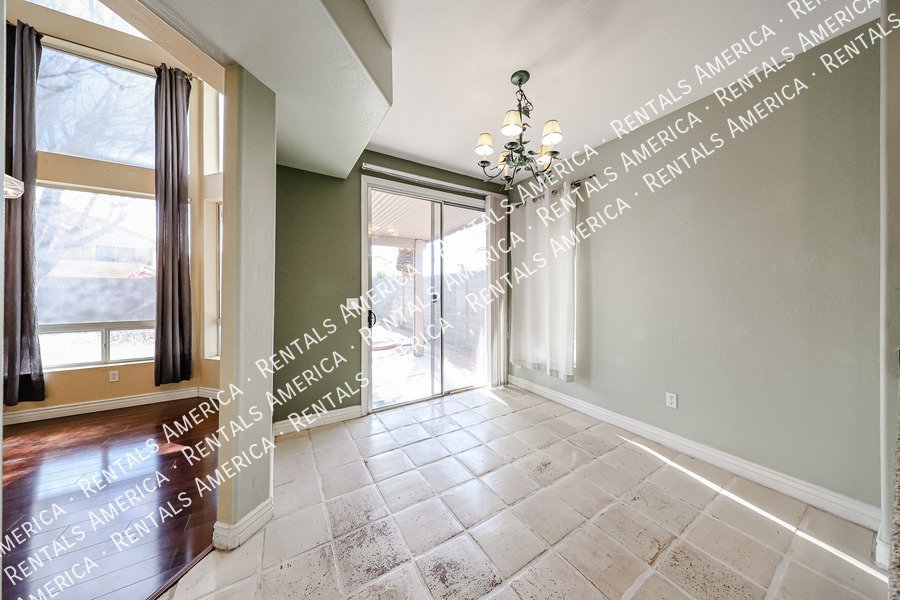 3 bed 2.5 bath in Ahwatukee property image