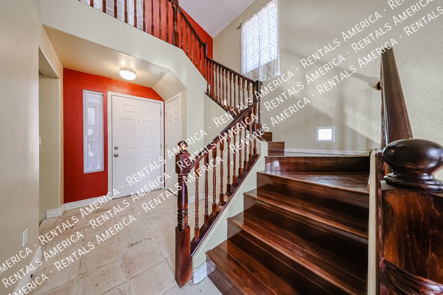 3 bed 2.5 bath in Ahwatukee property image