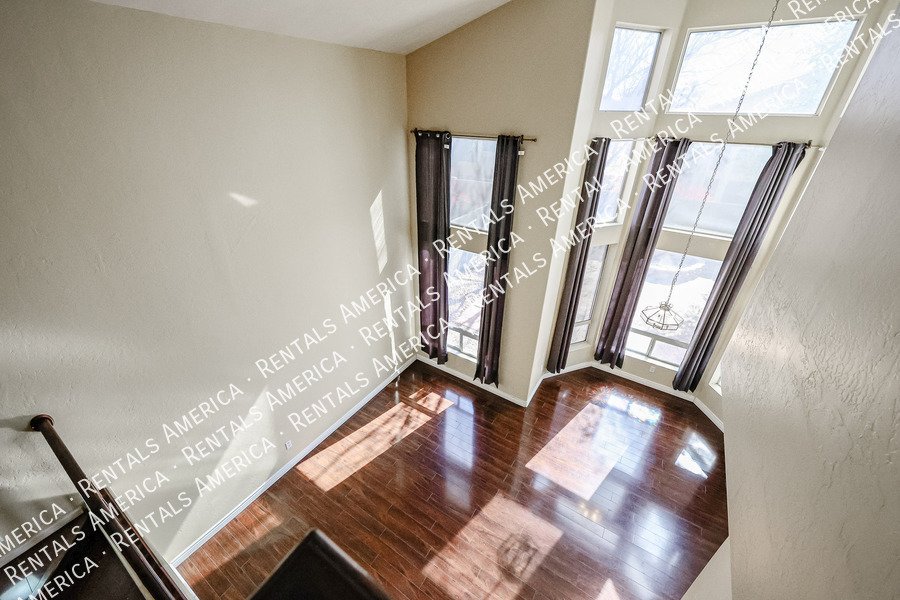 3 bed 2.5 bath in Ahwatukee property image