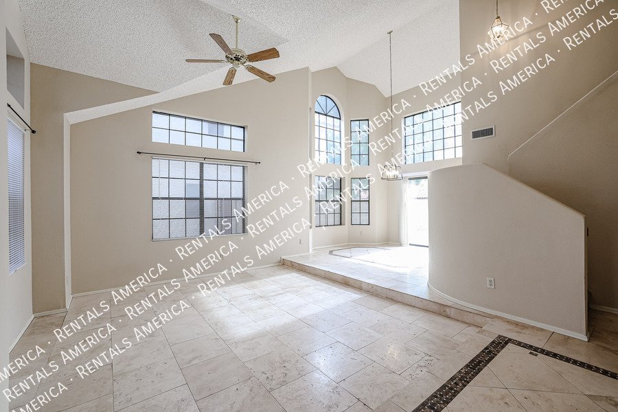 Beautiful Home in Glendale property image