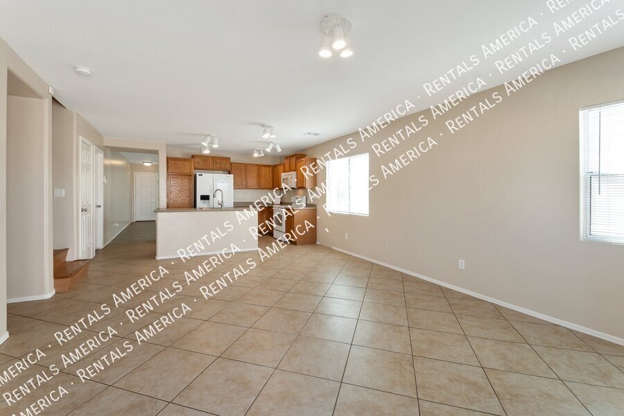 Beautiful 4 bdrm in San Tan Valley! property image