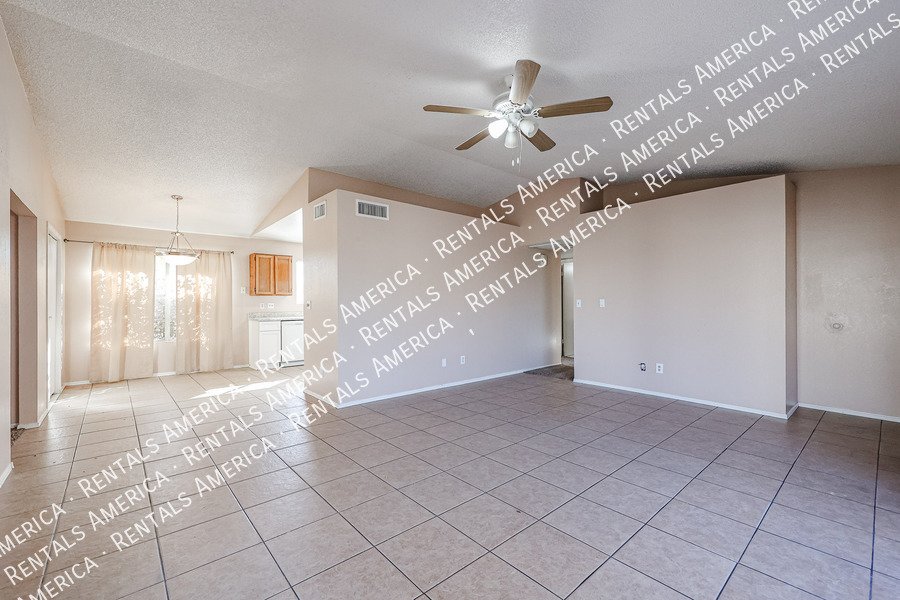 Stunning 3-Bedroom Single-Family Home for Rent ? Move-In Ready! property image