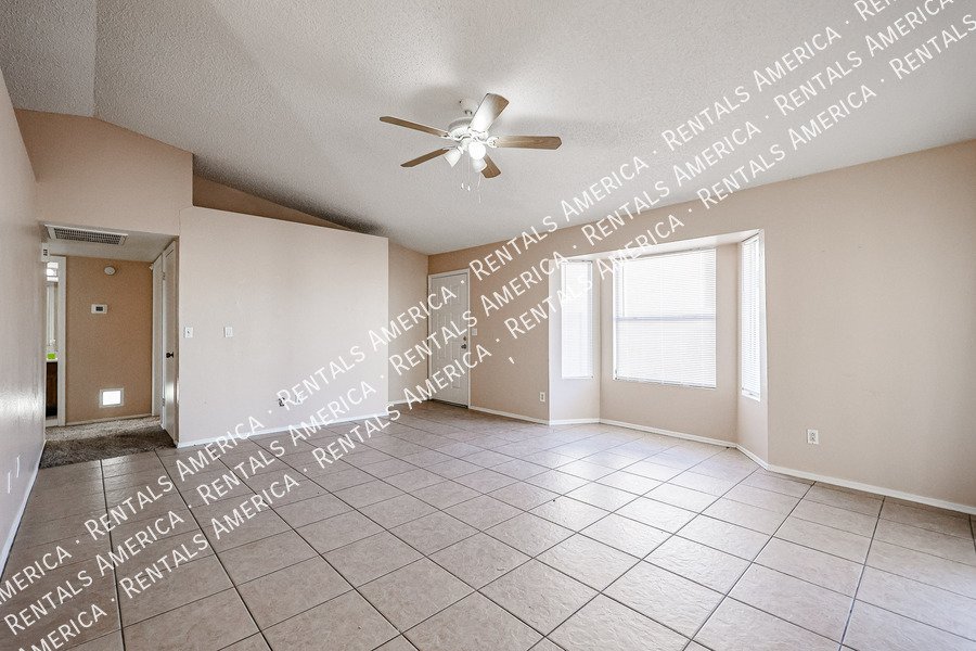 Stunning 3-Bedroom Single-Family Home for Rent ? Move-In Ready! property image