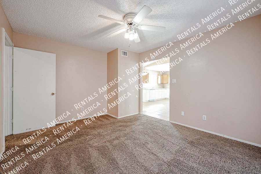 Stunning 3-Bedroom Single-Family Home for Rent ? Move-In Ready! property image