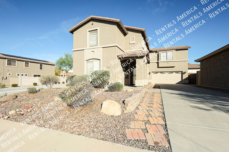 Beautiful Corner Lot 4-Bedroom Home! property image