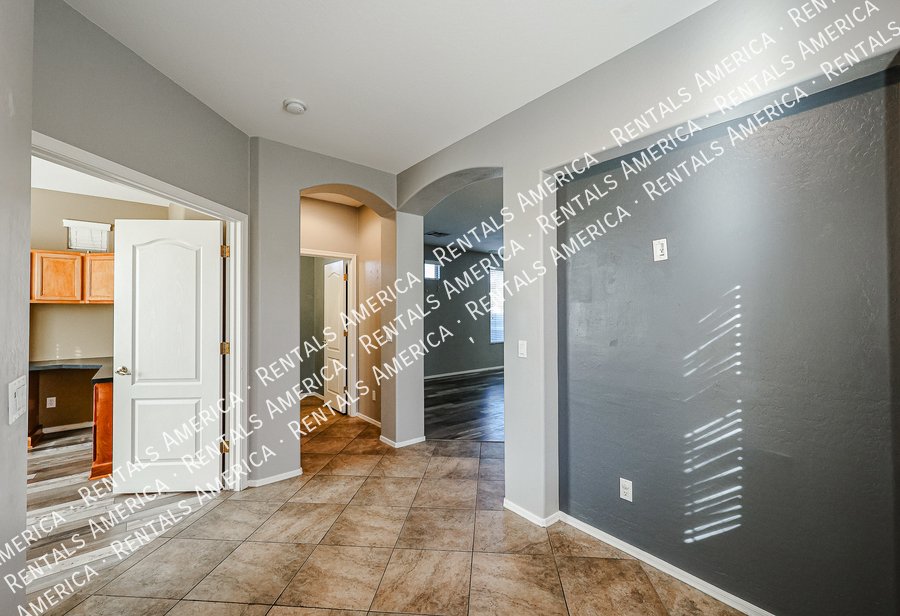 Beautiful Corner Lot 4-Bedroom Home! property image