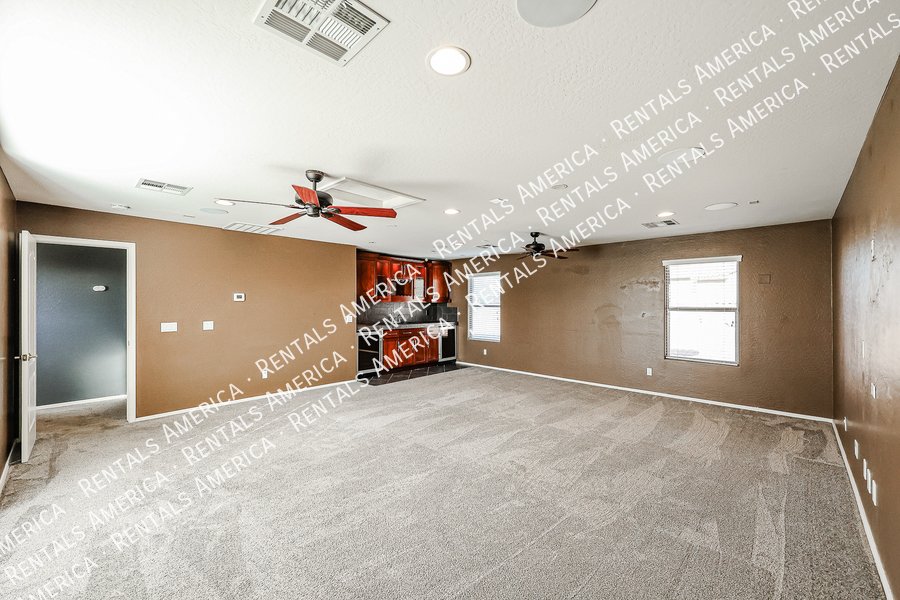 Beautiful Corner Lot 4-Bedroom Home! property image