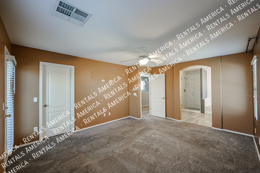 Beautiful Corner Lot 4-Bedroom Home! property image