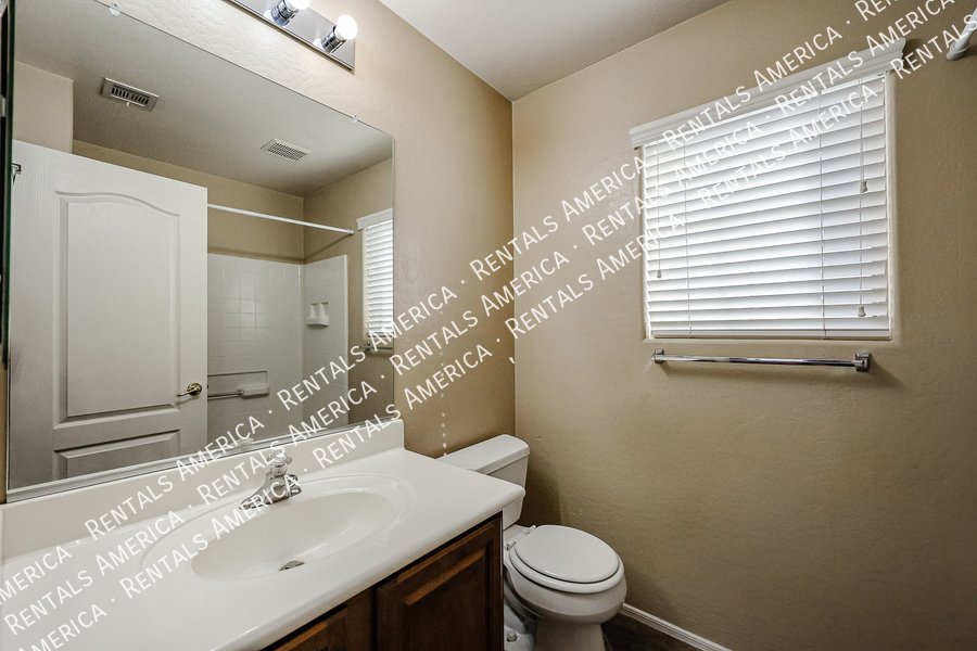 Beautiful Corner Lot 4-Bedroom Home! property image