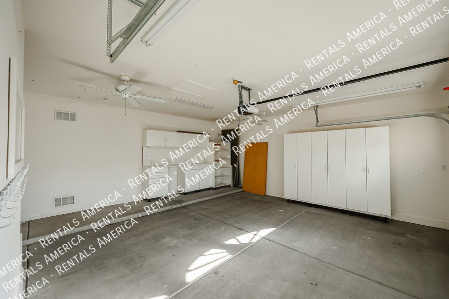 Beautiful Corner Lot 4-Bedroom Home! property image