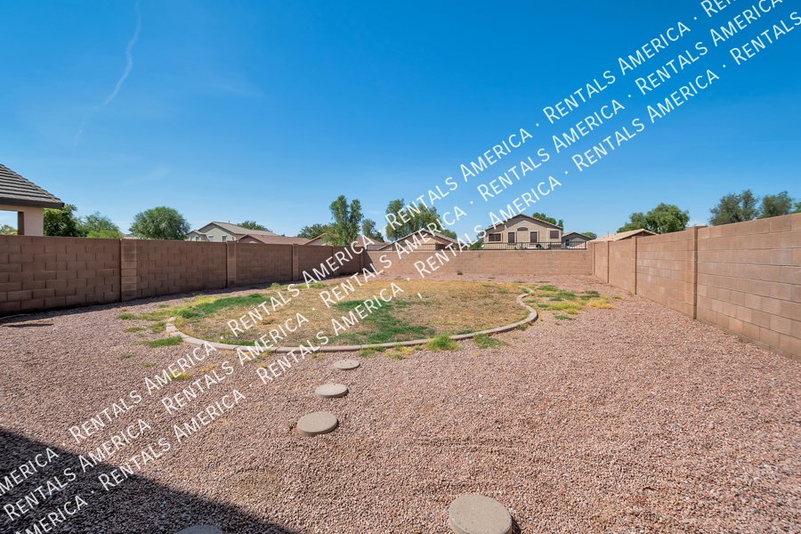 Move In Ready- 3 Bedroom 2.5 Bath, Large Loft property image